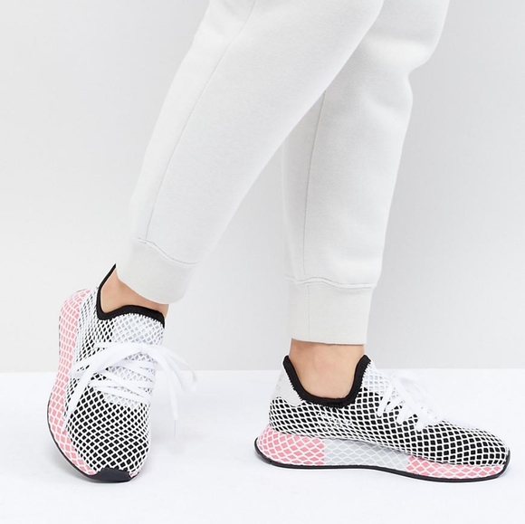 adidas Shoes - Host pic✨Adidas deerupt size 6